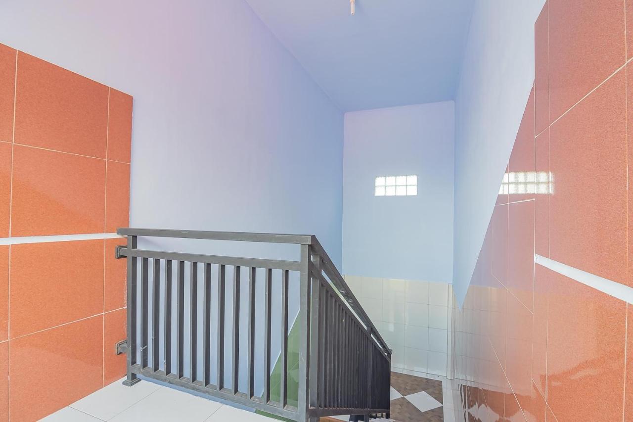 Reddoorz Syariah @ Tambak Mekar Street Subang Hotel Djalantjagak Exterior foto