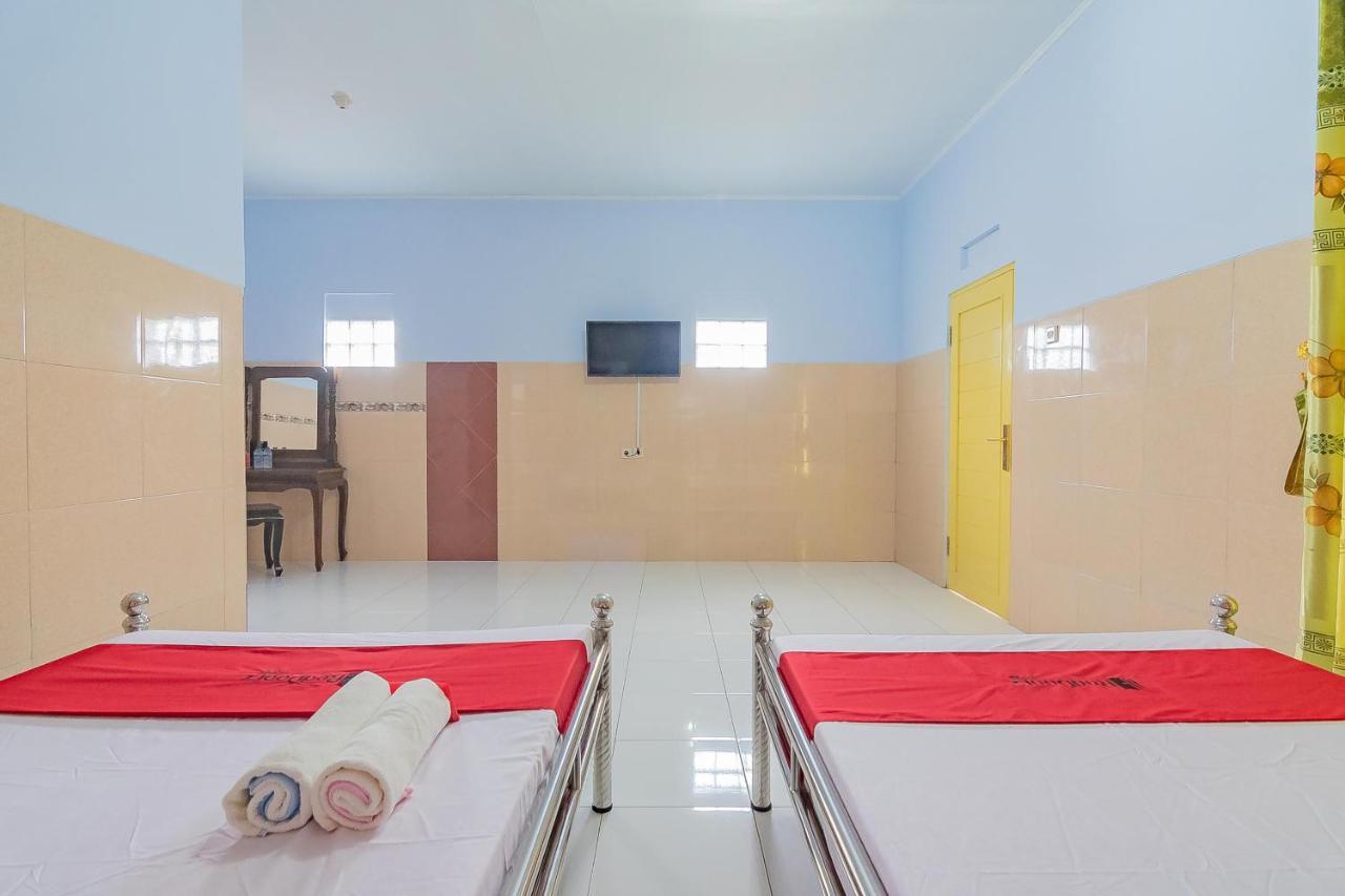 Reddoorz Syariah @ Tambak Mekar Street Subang Hotel Djalantjagak Exterior foto