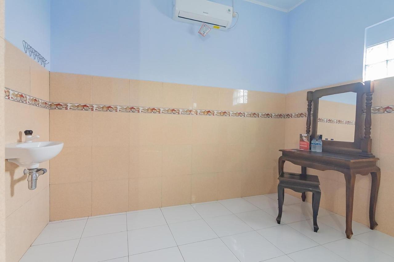 Reddoorz Syariah @ Tambak Mekar Street Subang Hotel Djalantjagak Exterior foto